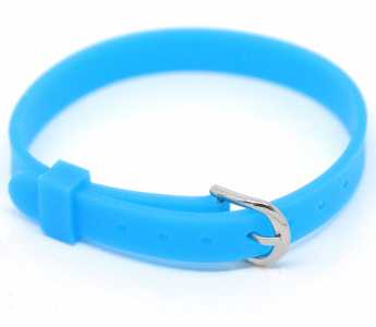 Bracciale Taggy azzurro in gomma