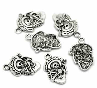 Charm teschio con chitarra