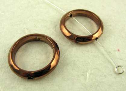 Anello metallizzato