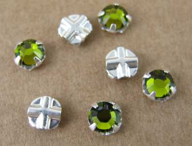 Sew on strass Swarovski Olivine