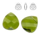 Flat briolette Olivine